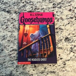 R.L. Stine Goosebumps The Headless Ghost #37 1995 11th print